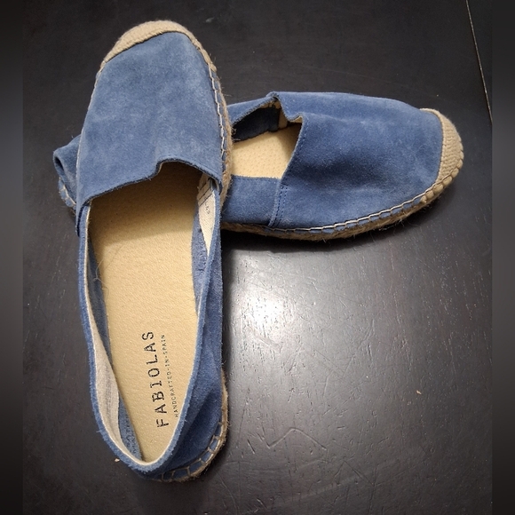 Fabíolas Blue Suede Espadrilles/Slip On's Size 7.5 (38) - Picture 6 of 9